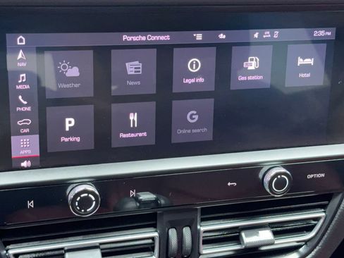 Used 2022 Porsche Macan S image 24