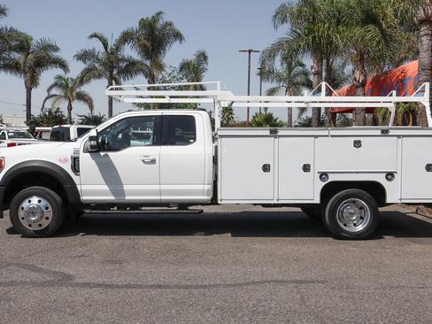 Used 2022 Ford F550 2WD SuperCab Super Duty image 5
