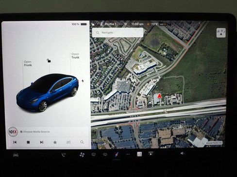 Used 2018 Tesla Model 3 Long Range image 24