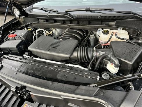 Used 2025 Cadillac Escalade ESV Premium Luxury image 30