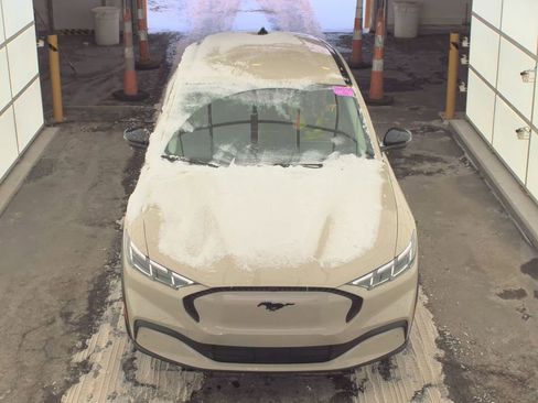 Used 2025 Ford Mustang Mach-E Select w/ Comfort Package Lite image 2