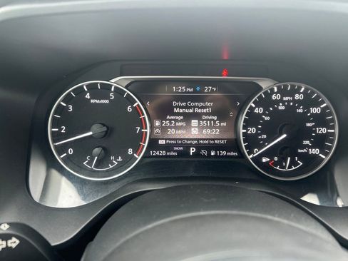 Certified 2024 Nissan Rogue S image 12