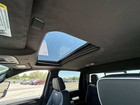 New 2026 GMC Sierra 2500 AT4X AWD/4WD image 19