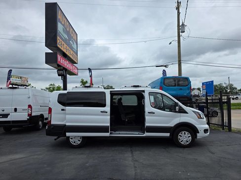 Used 2024 Ford Transit 350 XLT RWD image 5