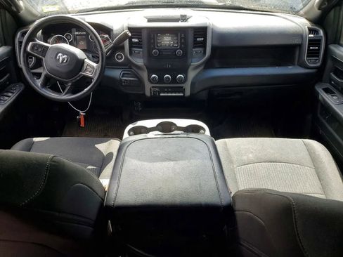 Used 2024 RAM 3500 Tradesman w/ Chrome Appearance Group AWD/4WD image 8