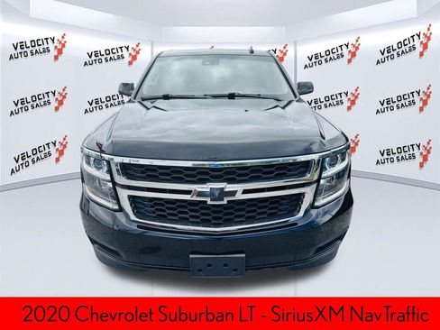 Used 2020 Chevrolet Suburban LT image 8