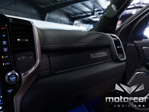 Used 2019 RAM 1500 Laramie RWD image 33