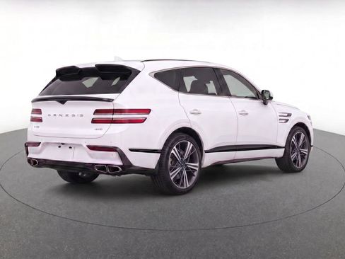 Used 2025 Genesis GV80 3.5T e-SC AWD/4WD image 4