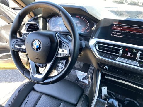 Used 2022 BMW 430i xDrive Convertible w/ Convenience Package AWD/4WD image 16