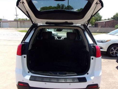 Used 2014 GMC Terrain SLT w/ Safety Package image 9