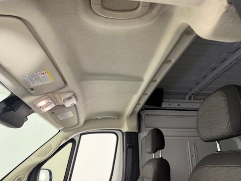 Used 2025 RAM ProMaster 2500 w/ Convenience Group FWD image 23
