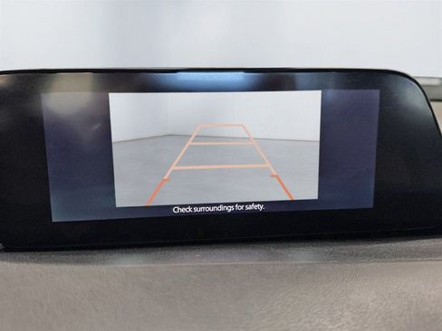 Used 2019 MAZDA MAZDA3 AWD Sedan w/ Preferred Package image 21