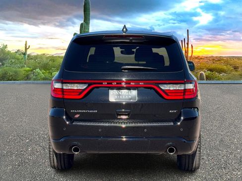 Used 2023 Dodge Durango GT image 5