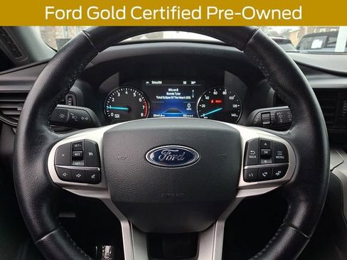 Certified 2022 Ford Explorer XLT w/ Class IV Trailer Tow Package image 21