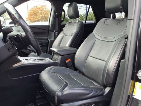 Certified 2020 Ford Explorer ST image 25