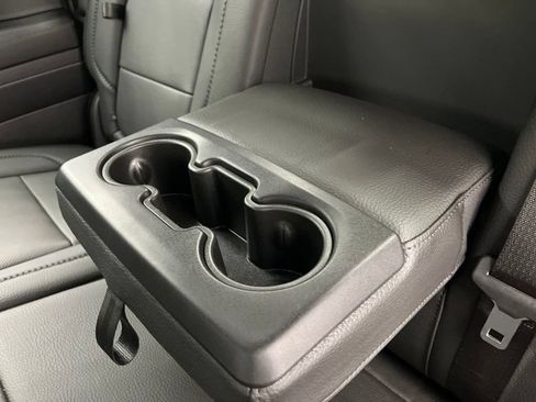 Used 2022 GMC Sierra 1500 Denali AWD/4WD image 21