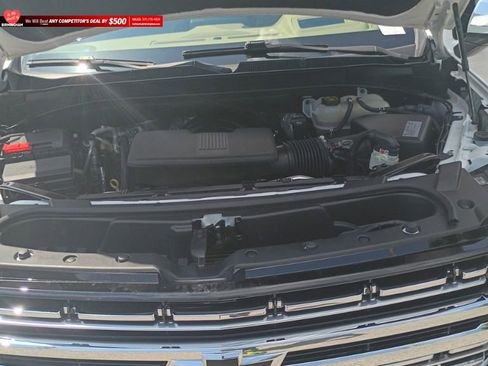 Used 2021 Chevrolet Tahoe Premier w/ Premium Package RWD image 24