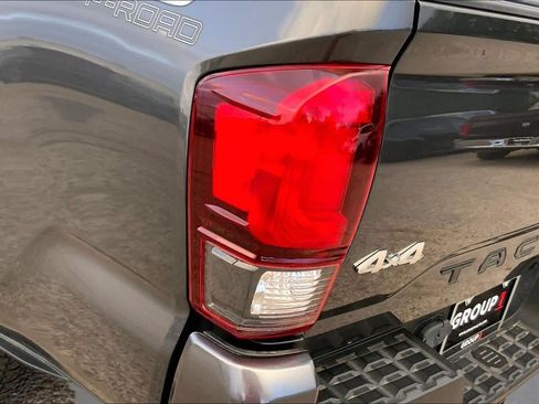 Used 2023 Toyota Tacoma SR AWD/4WD image 28