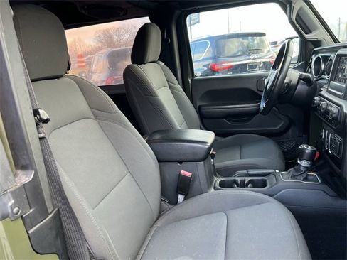 Used 2021 Jeep Wrangler Sport S image 23