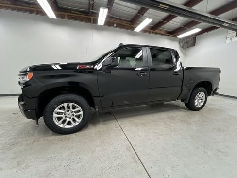 Certified 2022 Chevrolet Silverado 1500 RST w/ Z71 Off-Road Package image 5