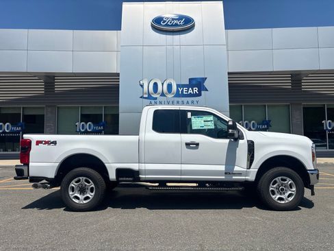 New 2026 Ford F250 XLT w/ 360-Degree Camera Package AWD/4WD image 2