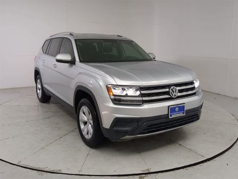 Used 2018 Volkswagen Atlas S image 8