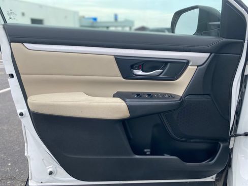 Used 2020 Honda CR-V LX image 19