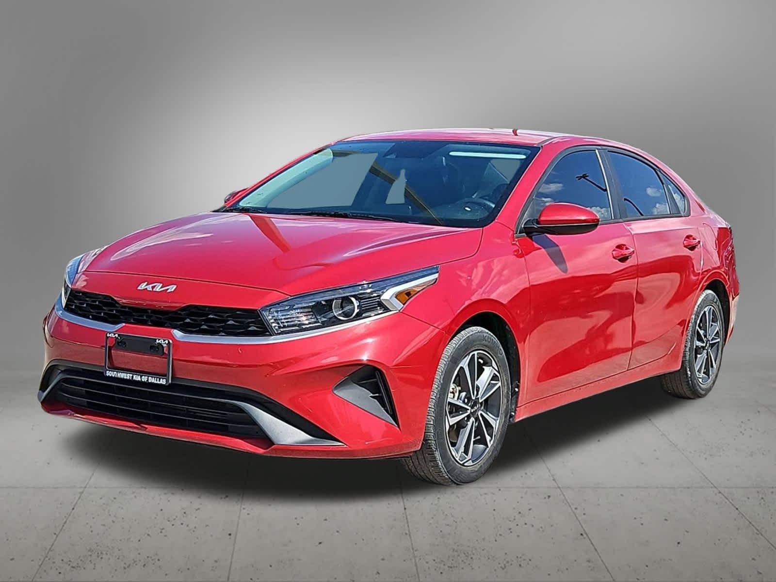 Used 2024 Kia Forte LXS FWD image 7