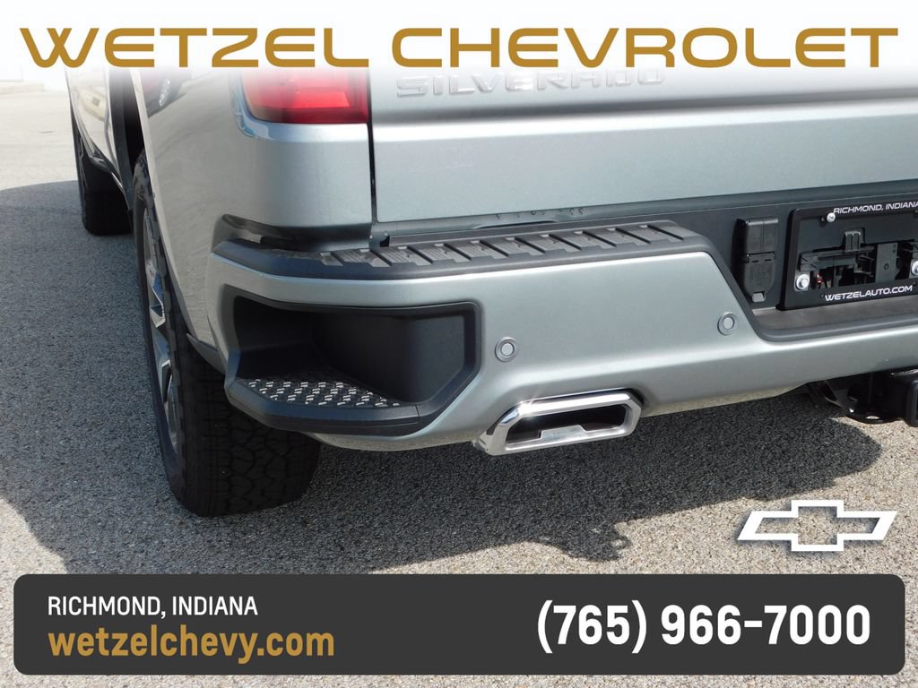 New 2026 Chevrolet Silverado 1500 RST w/ All Star Edition Plus AWD/4WD image 6