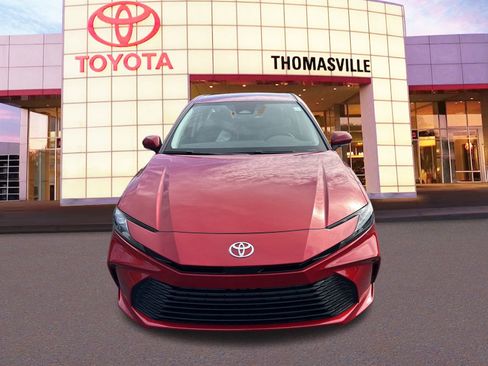 New 2025 Toyota Camry LE w/ Convenience Package image 2