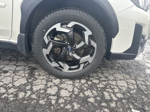 Used 2023 Subaru Crosstrek 2.5i Limited image 11