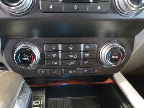 Certified 2020 Ford F150 King Ranch AWD/4WD image 27