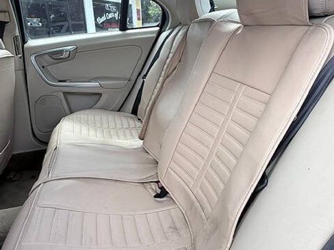 Used 2012 Volvo S60 T5 FWD image 11