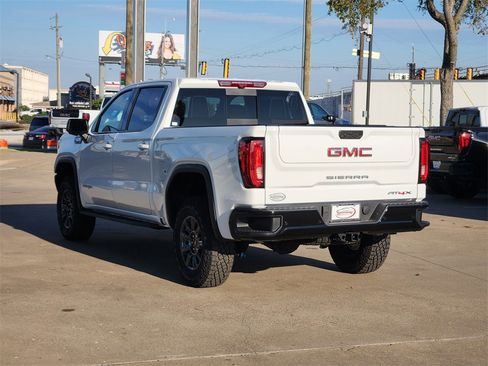 New 2026 GMC Sierra 1500 AT4X image 3