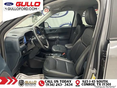 Used 2025 Ford Maverick Lobo AWD/4WD image 29