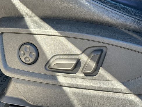 Used 2018 Audi Q5 Premium Plus w/ Premium Plus Package image 24