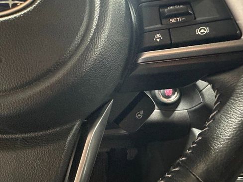 Used 2023 Subaru Ascent Limited w/ Technology Package image 40