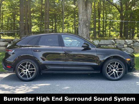 Used 2023 Porsche Macan AWD/4WD image 2