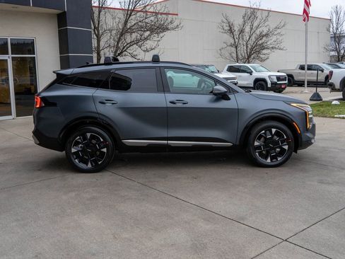 New 2026 Kia Sportage SX Prestige AWD/4WD image 8