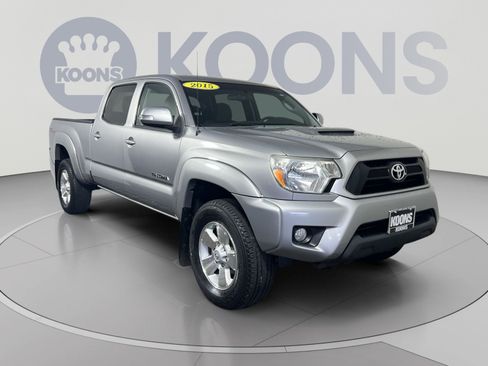 Used 2015 Toyota Tacoma 4x4 Double Cab w/ TRD Sport Package image 10