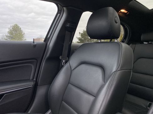 Used 2019 Mercedes-Benz GLA 250 250 image 30