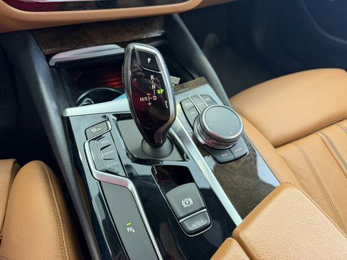 Used 2019 BMW 540i xDrive w/ Convenience Package image 21