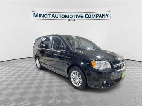 Certified 2018 Dodge Grand Caravan SXT image 2