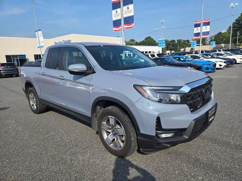 Used 2025 Honda Ridgeline RTL image 3