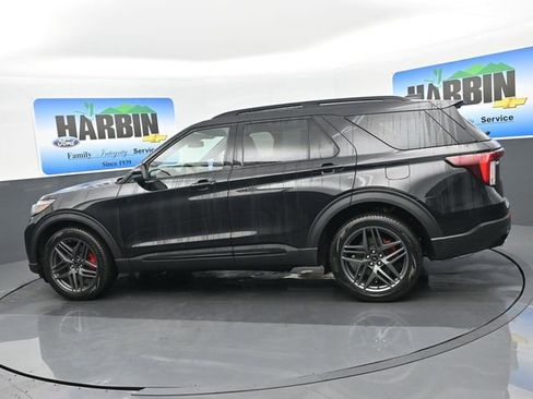 New 2026 Ford Explorer ST w/ Sun And Sound Package image 3