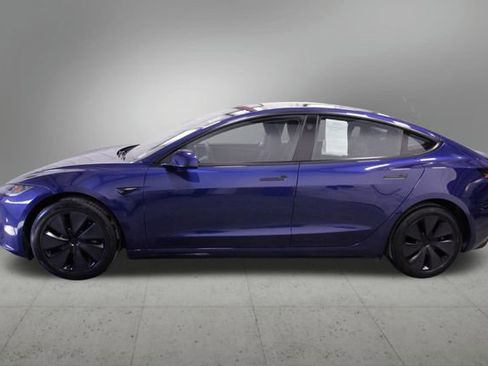 Used 2025 Tesla Model 3 Long Range image 2
