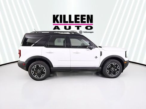 New 2025 Ford Bronco Sport Outer Banks w/ Outer Banks Tech Package+ AWD/4WD image 8