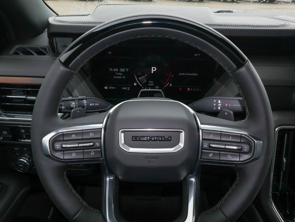 New 2026 GMC Yukon Denali w/ Denali Reserve Package AWD/4WD image 22