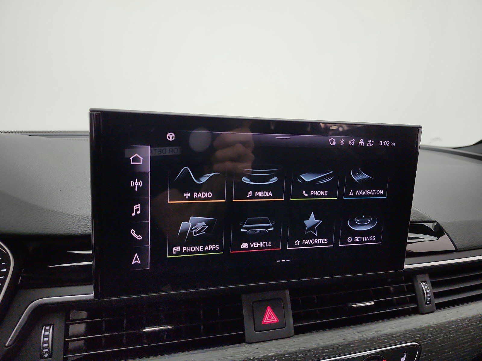 Used 2023 Audi A4 2.0T Premium AWD/4WD image 9