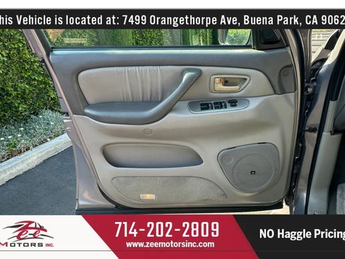 Used 2002 Toyota Sequoia Limited RWD image 44